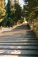 Treppe zum Kloster Arta